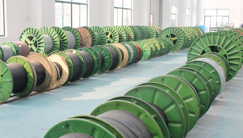 電伴熱與蒸汽伴熱相比有哪些優(yōu)勢(shì)？(圖1)