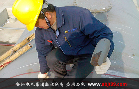 江蘇揚(yáng)州化工工業(yè)園區(qū)液堿儲罐電伴熱保溫